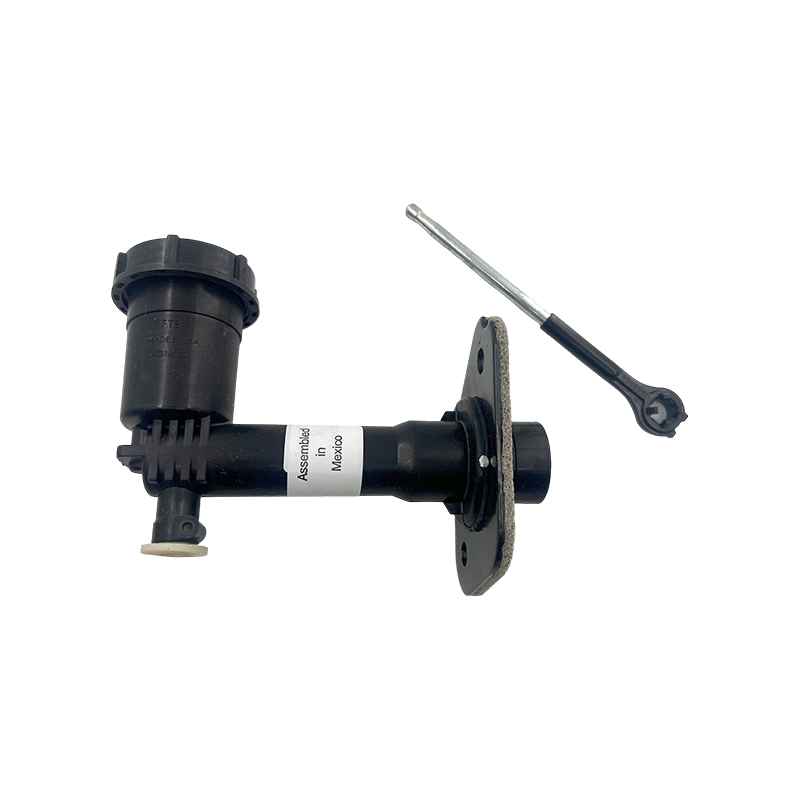 CM350032 F3TZ7A543A 18M2193 M0714 23-42014 CLUCT Master Cylinder