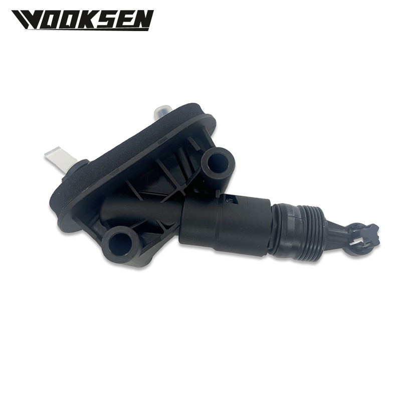 C1090693 0802C ... 8591N CLUCT Master Cylinder