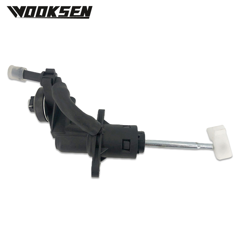 8E2721401AC 8E2721401M 8E2721401H 8E2721401K CLUCT Master Cylinder