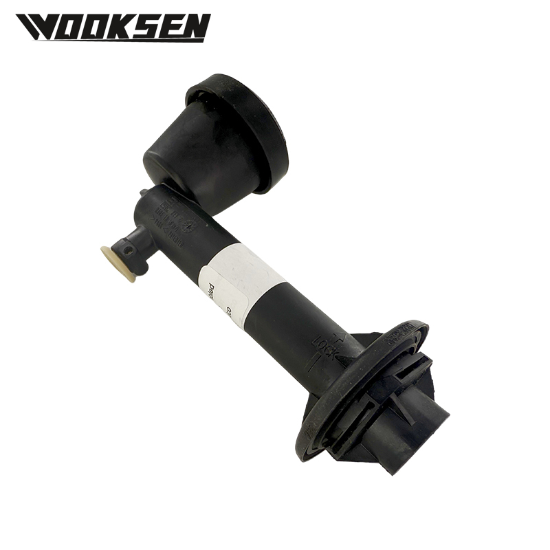 CM241 CLUCT Master Cylinder