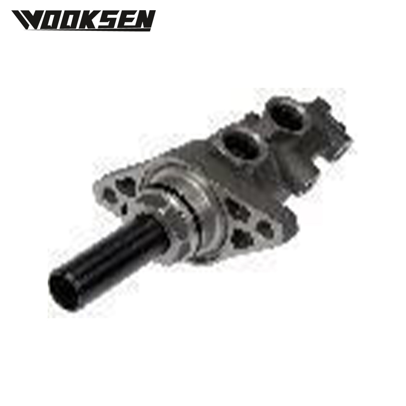 XUI8075L Master Cylinder