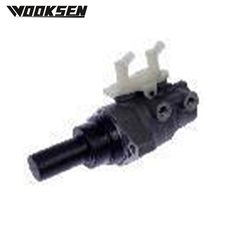 XUI8058L Master Cylinder