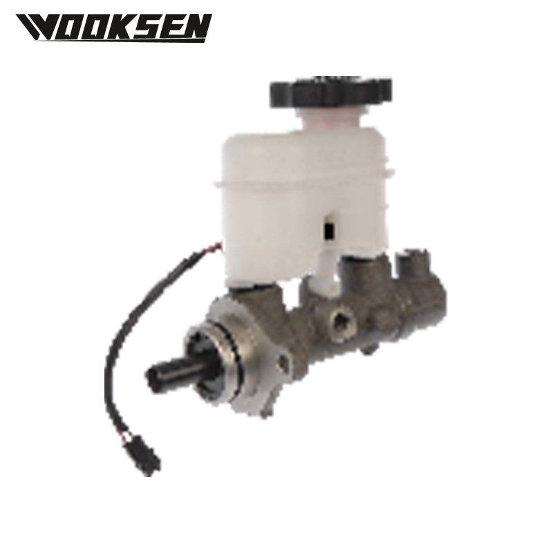 XUI1203L Master Cylinder