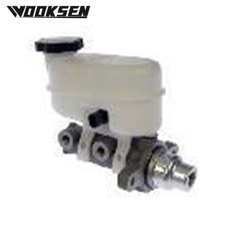 XUI8131L Master Master Cylinder