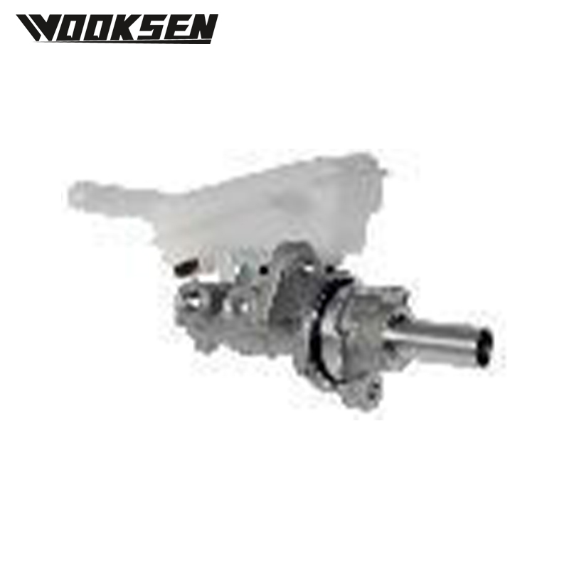 XUI8066LL Master Cylinder