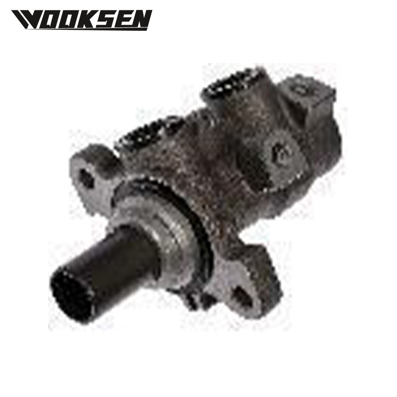 XUI8068L Master Cylinder