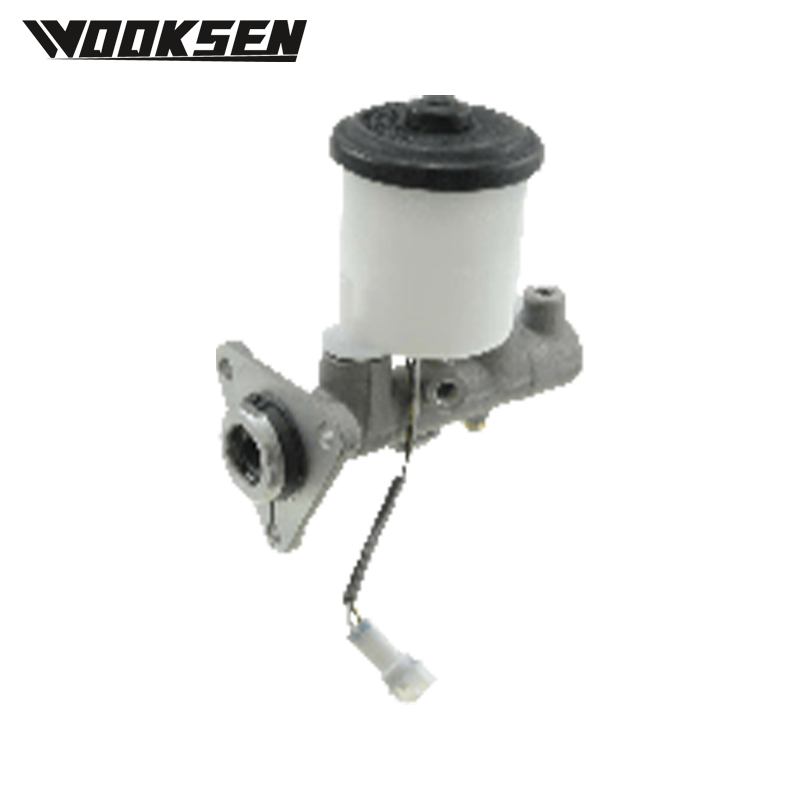 XUI1585L-2 Master Master Cylinder