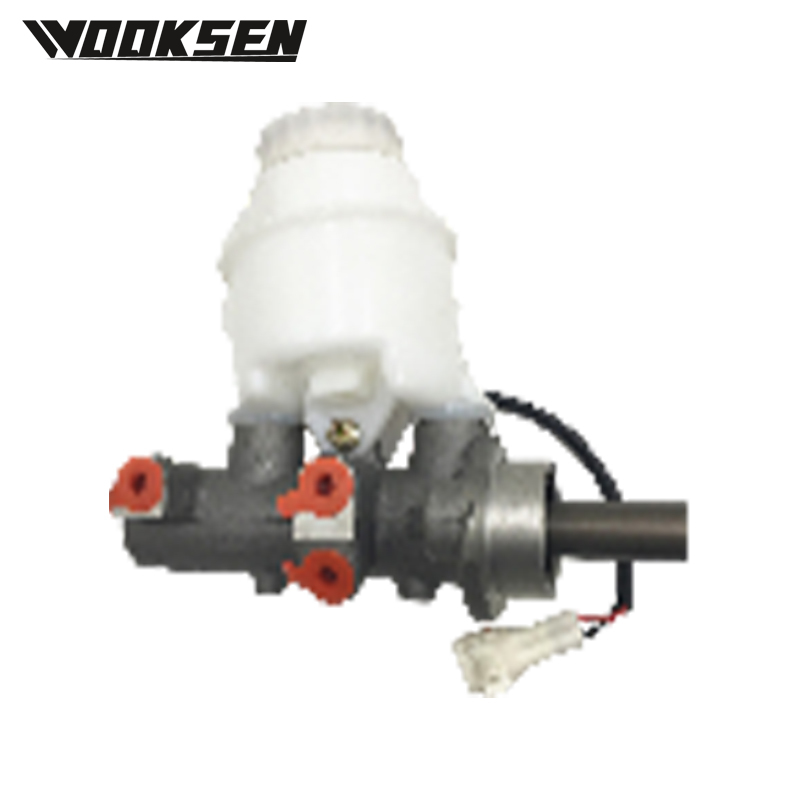 XUI1000L (ثلاث ثقوب) أسطوانة ماجستير الفرامل